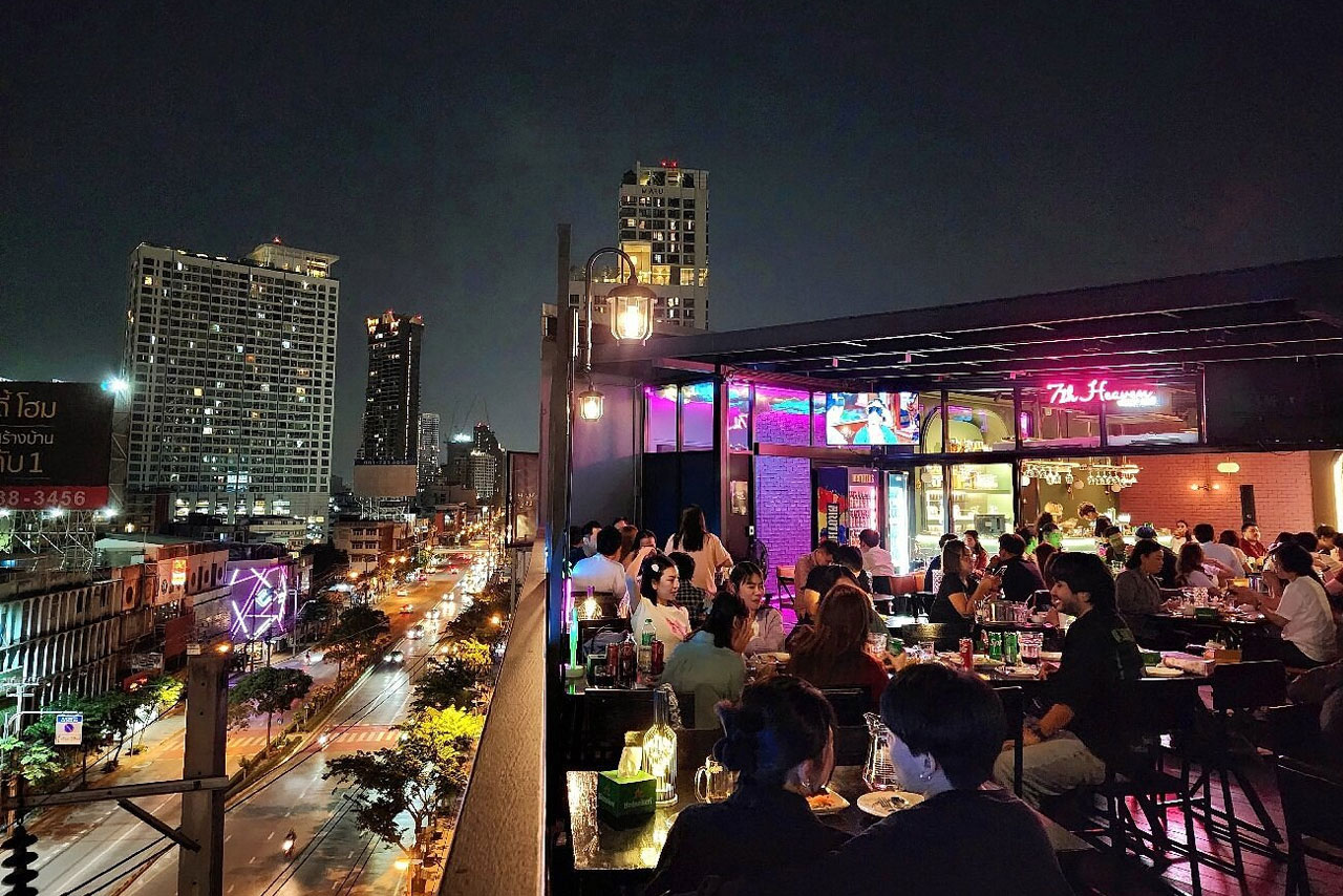 7th Heaven Roof Bar rooftop in Lat Phrao, Bangkok