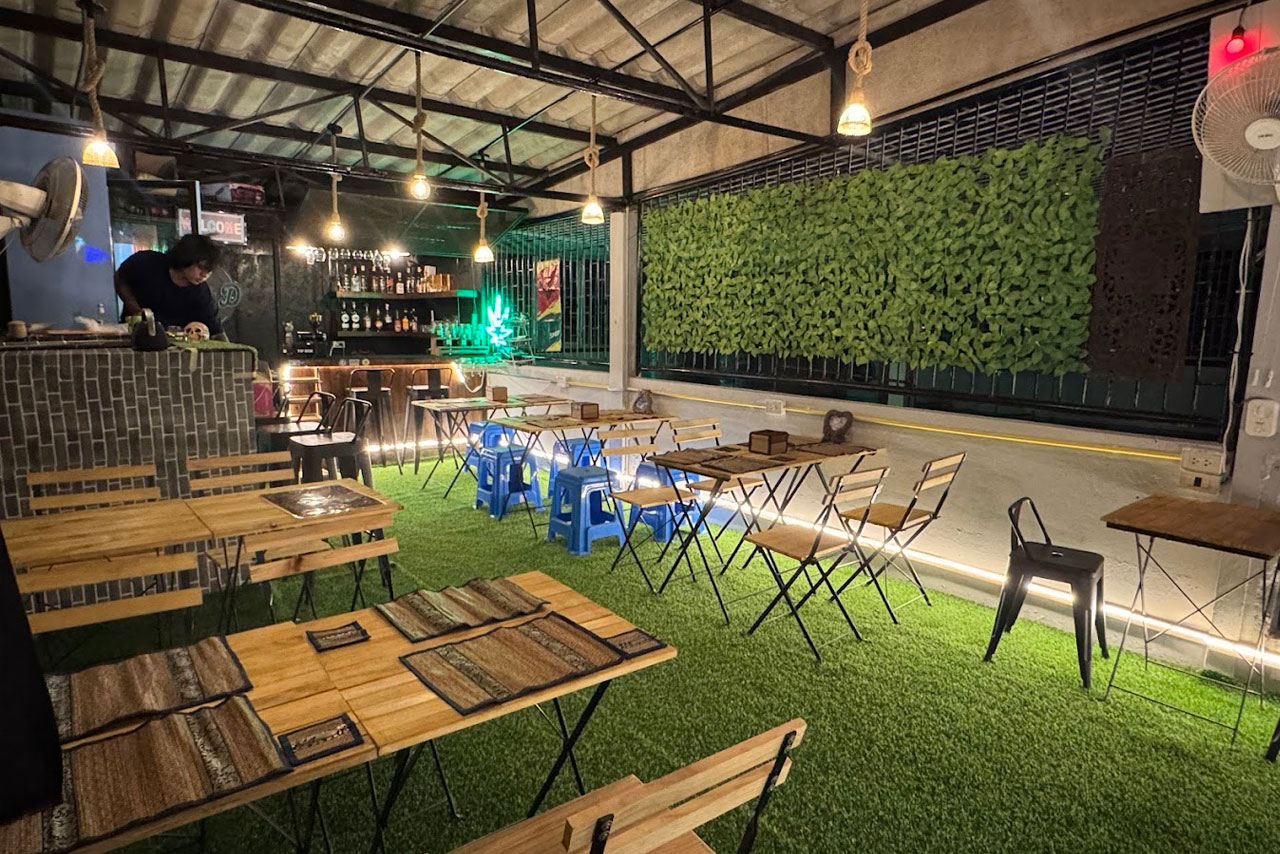 Chill-D Rooftop Bar rooftop in Khao San / Phra Nakhon, Bangkok