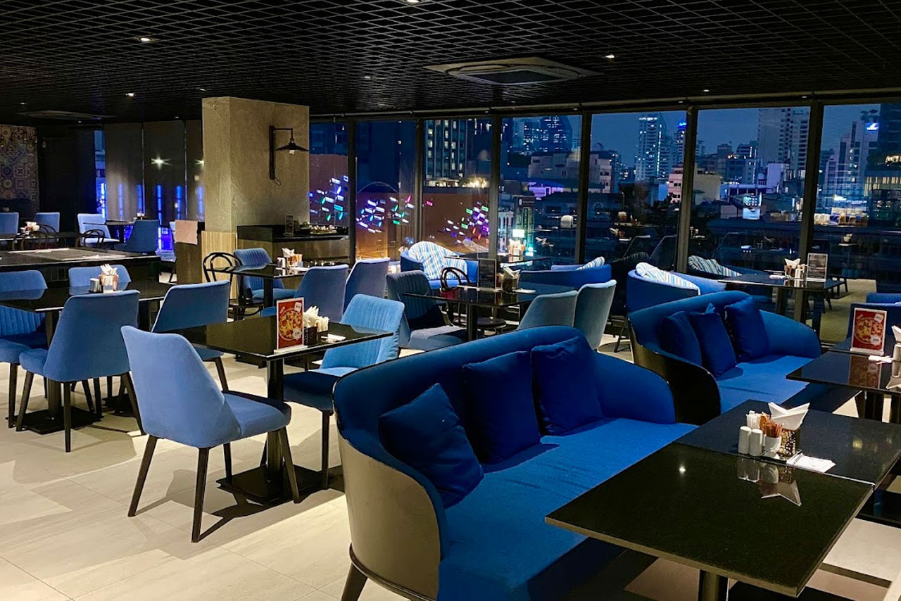 Felicita Rooftop Bar & Grill rooftop in Nana / Sukhumvit, Bangkok