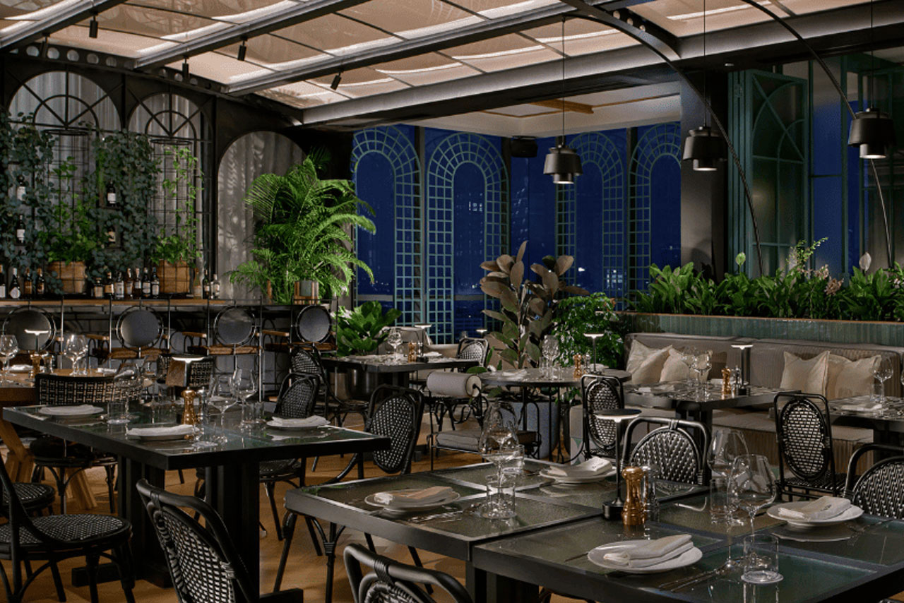 Iris & Wild Iris rooftop bar in Sathon / Silom, Bangkok