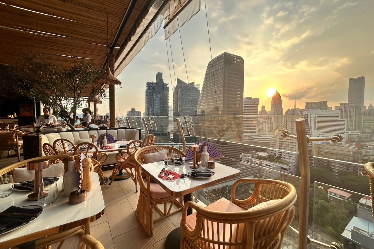 Pastel rooftop in Nana / Sukhumvit, Bangkok