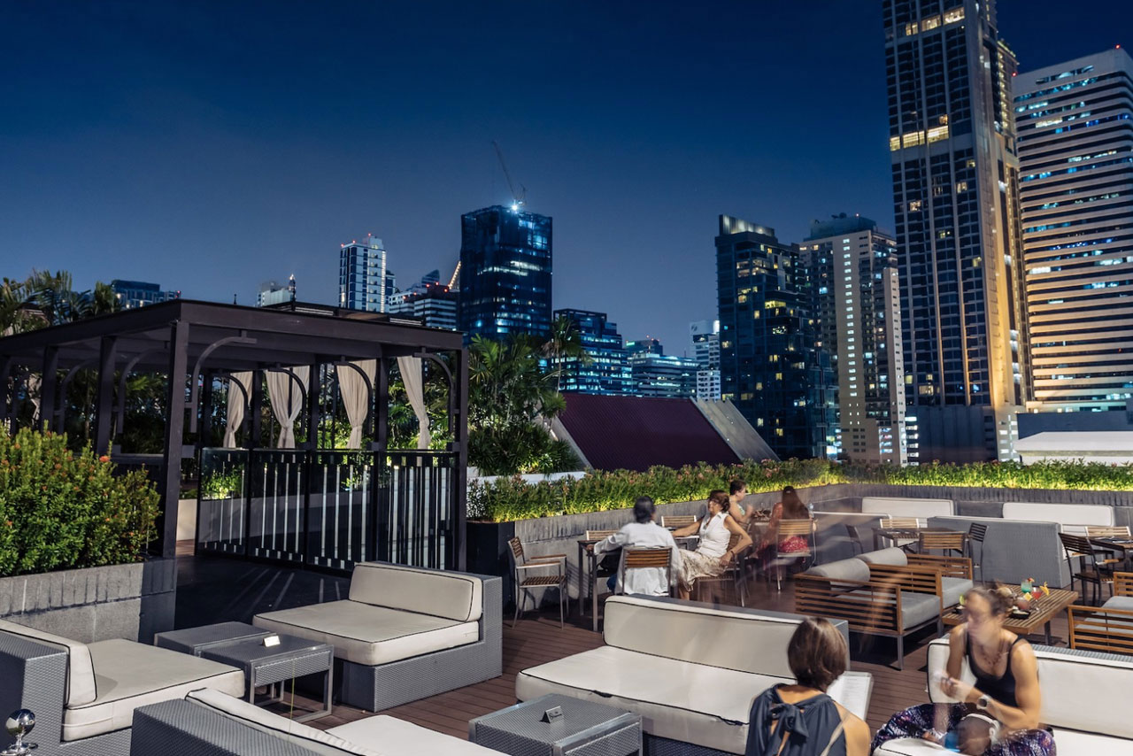 Rainforest Rooftop Bar rooftop bar in Asoke / Sukhumvit Soi 15, Bangkok