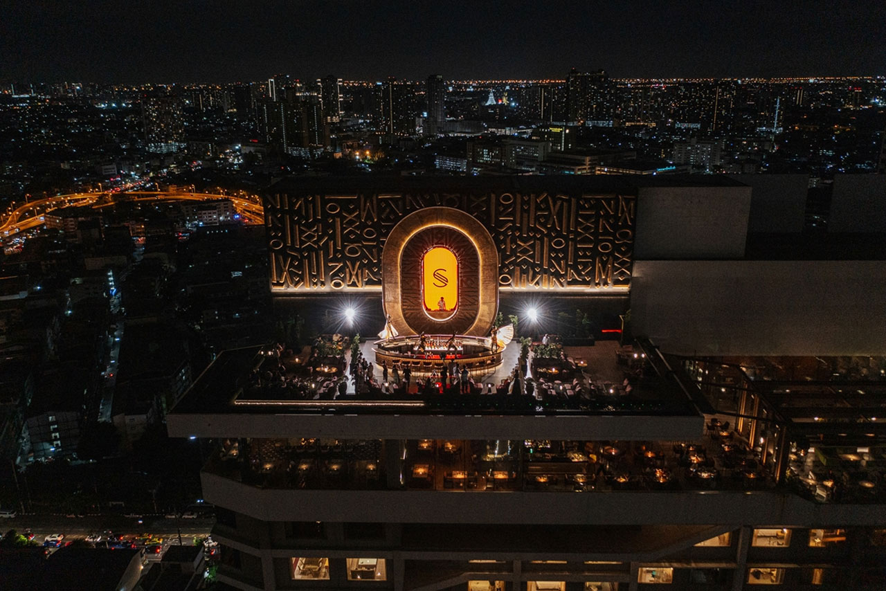 SIN Rooftop Bar rooftop in Riverside / Thon Buri, Bangkok