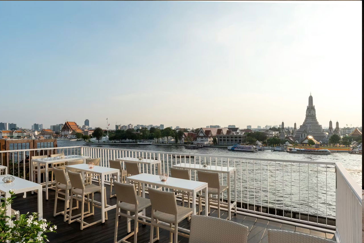 View ARUN Restaurant & Bar rooftop bar in Old City / Tha Tien, Bangkok